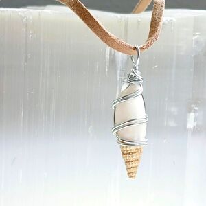 Gold Tip Seashell Necklace, Adjustable Vegan Shell Jewelry, 15-17"